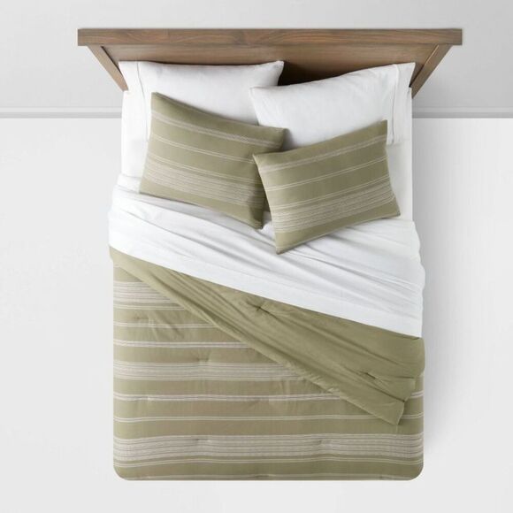Threshold -  Comforter Set Cotton Lightweight, Moss G Green/White - Picture 3 of 4